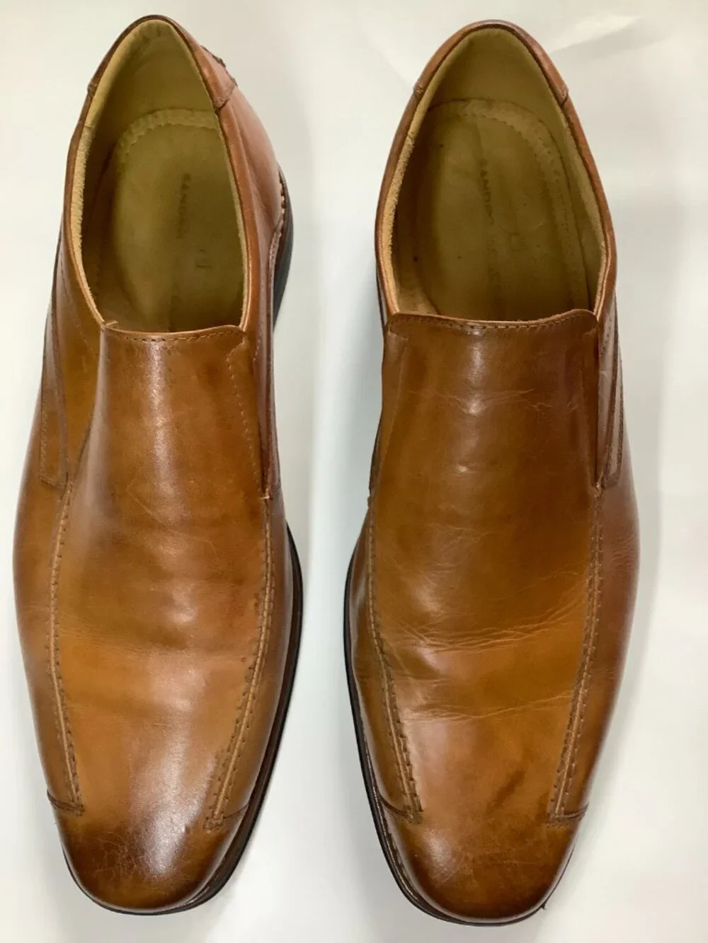 Sandro Moscoloni genuine leather slip-on dress loafers in a classic cognac brown